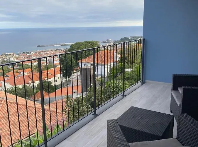 Atlântico Azul Funchal (Madeira)