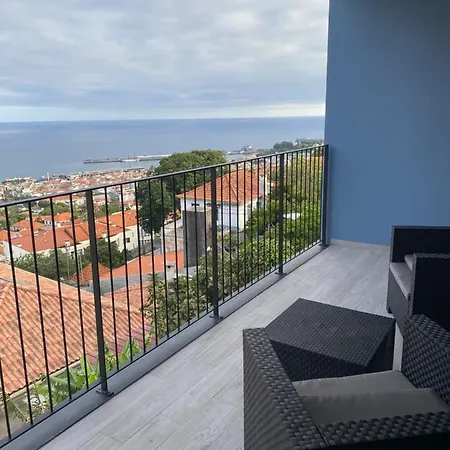 Atlantico Azul Funchal (Madeira)