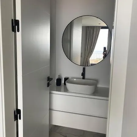 Atlantico Azul Funchal (Madeira)